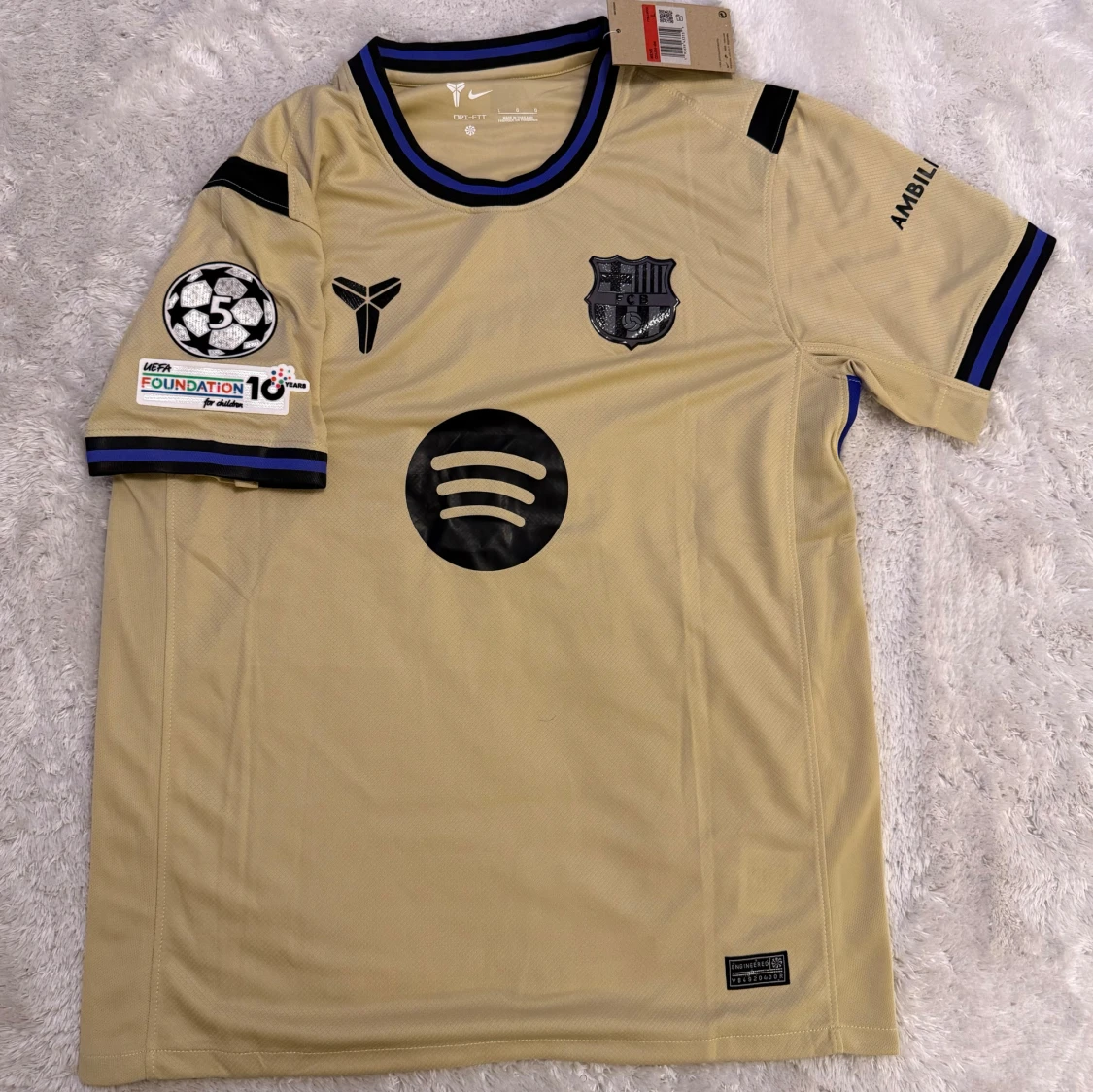 Barcelona Lamine Yamal #10 fotbollströja - 1