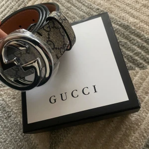 GG bälte  - Skit fin aldrig använt hel ny finns kvitto och box om man vill ha de 