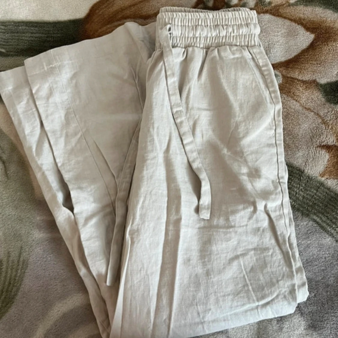 Beiga linnebyxor från Soyaconcept XS