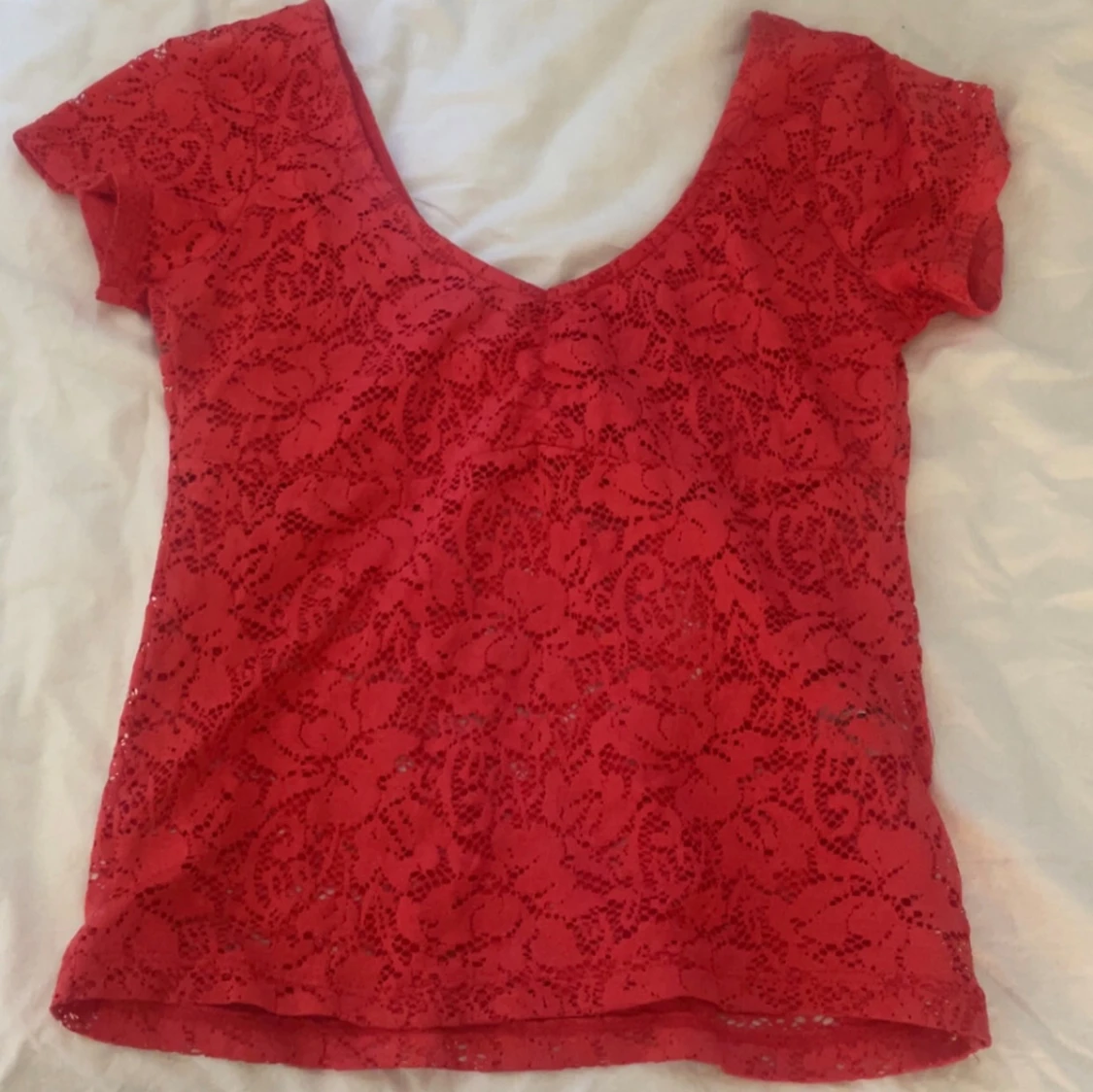 Röd spetsblus - 1