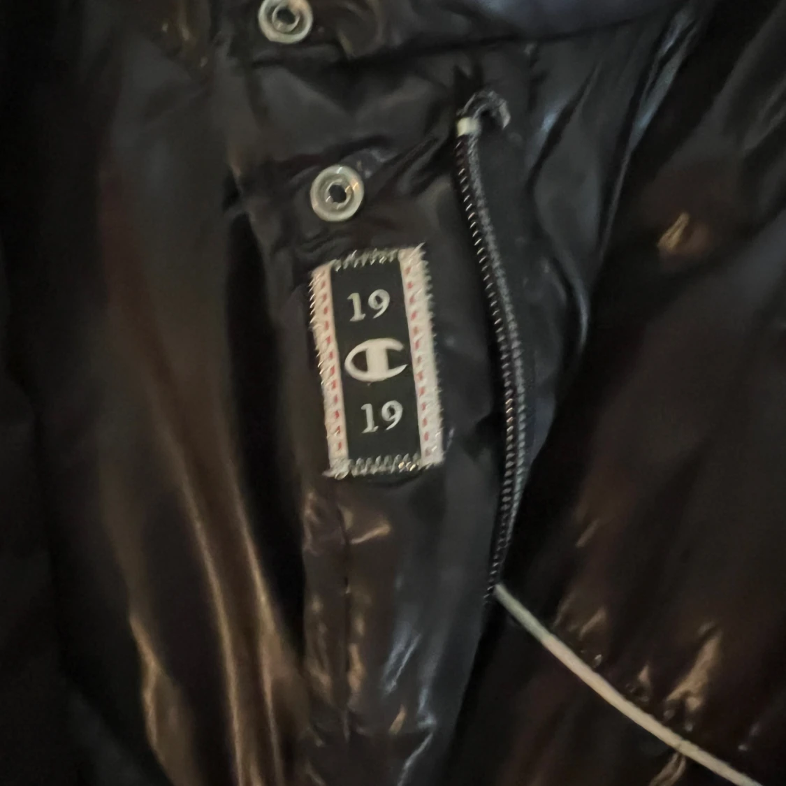 Svart pufferjacka från Champion XL - 3