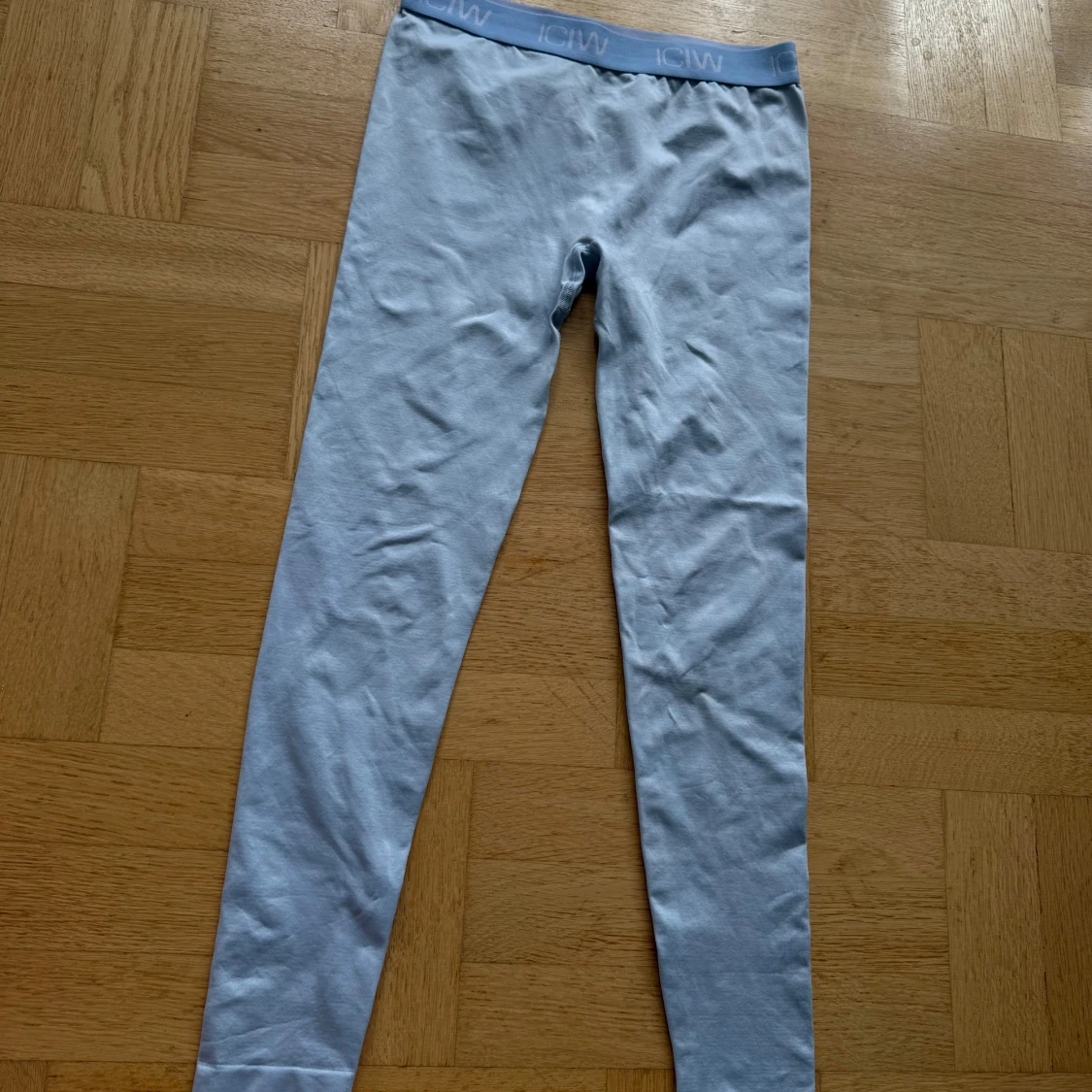 Ljusblå leggings från ICANIWILL