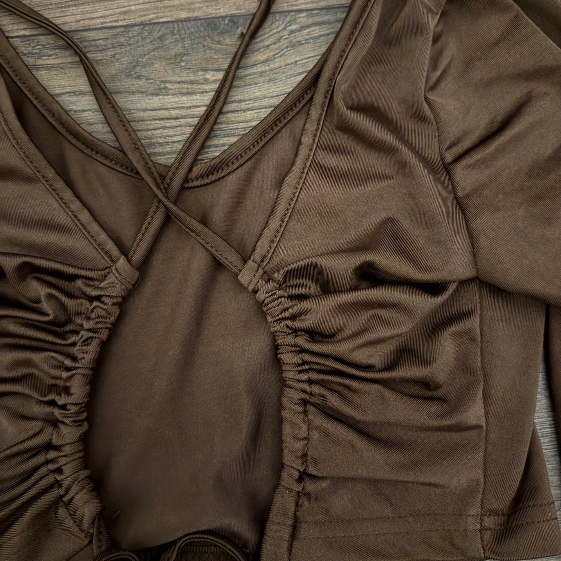 Brun croppad topp med snörning bak - 2