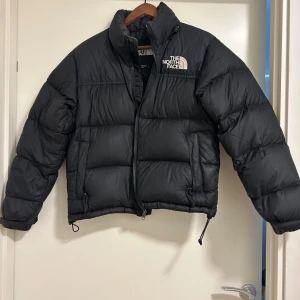 The north face jacka  - Fint skick, sparsamt använd. 1996 Retro Women 