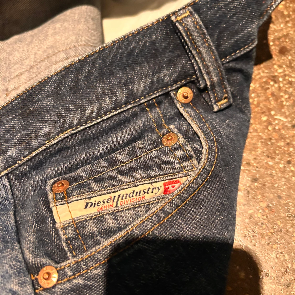 Blå raka jeans från Diesel - 3