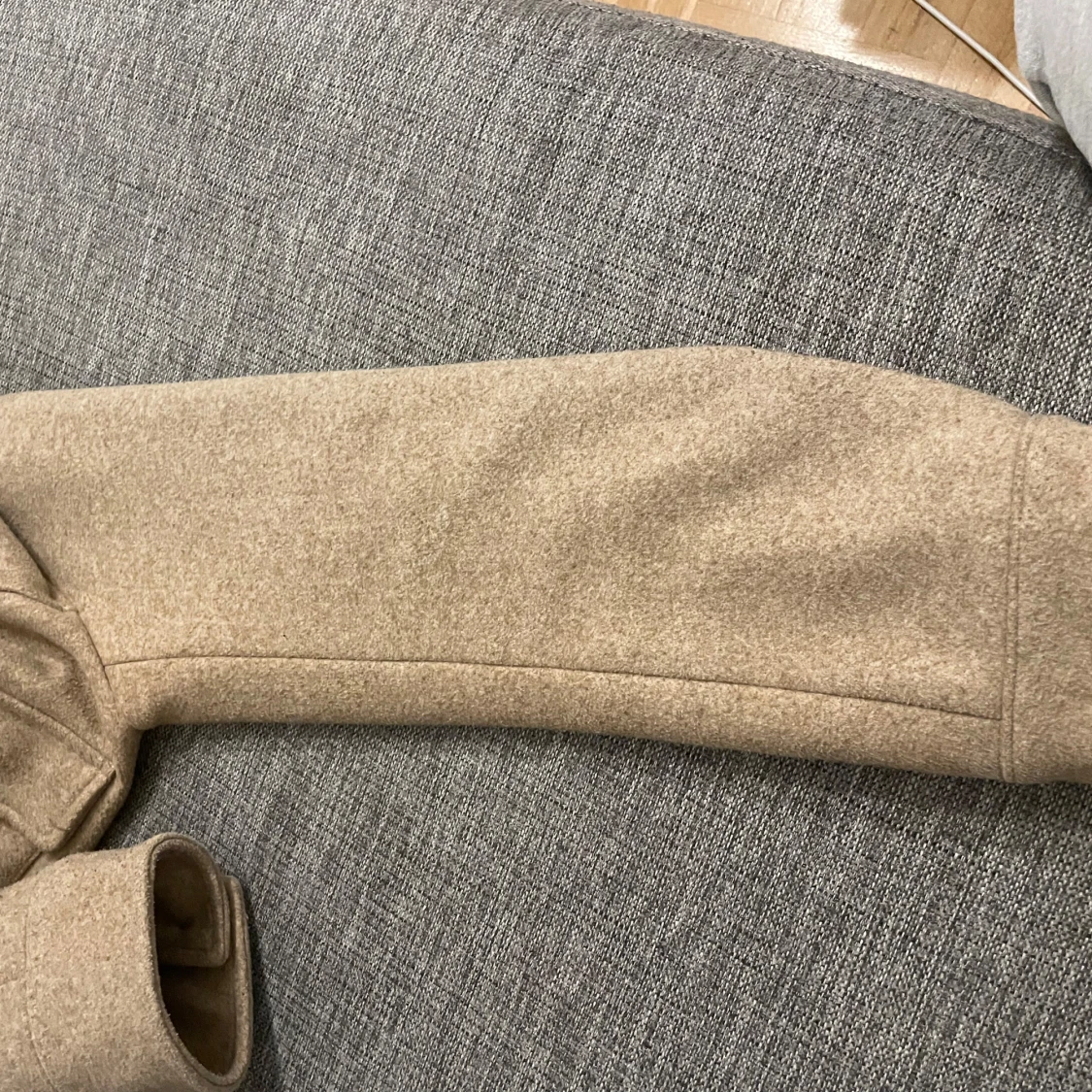 Beige overshirt från Zara i ullmix - 1