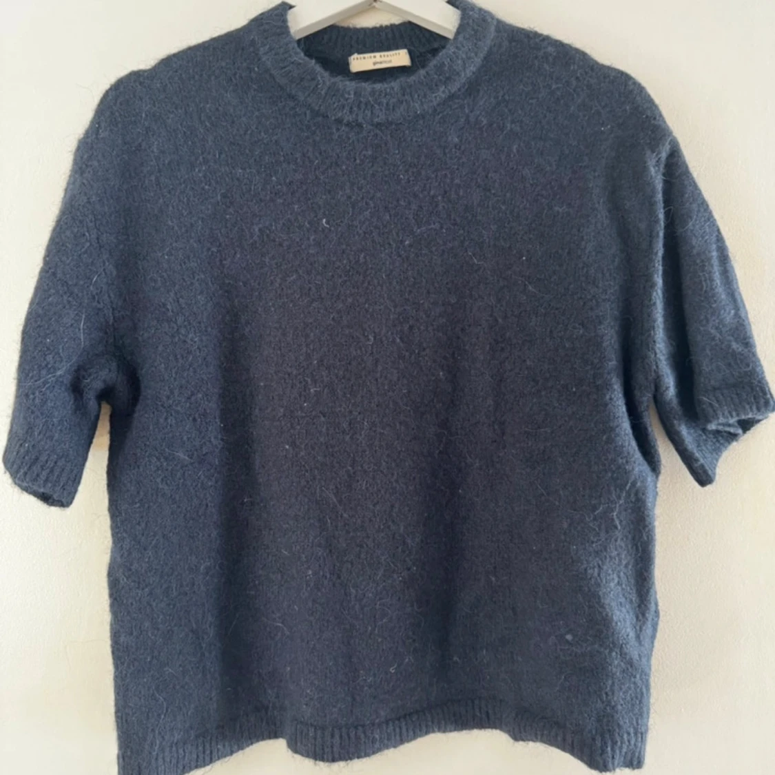 Mörkblå stickad tröja Gina Tricot - 1