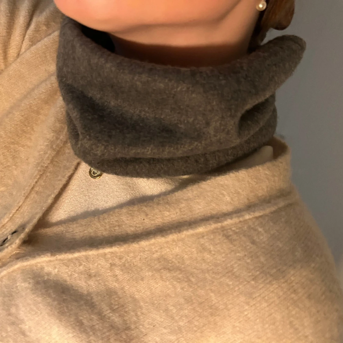 Grå gosig buff! Läs tidigare annonser!💗💗