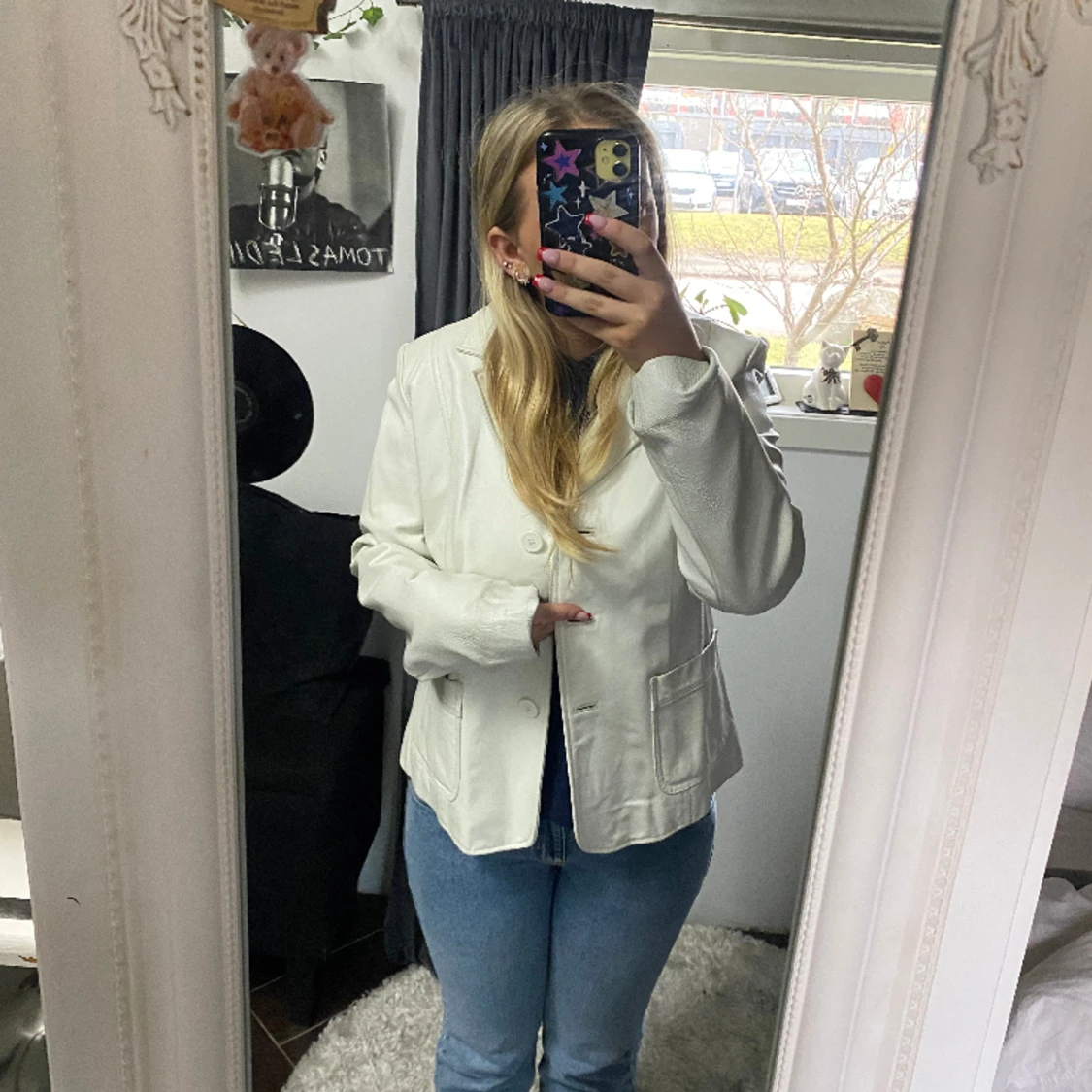 En vit skinn jacka/kavaj