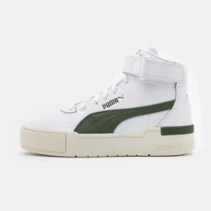 Puma cali sport sneakers - Puma cali sport sneakers   Stl 37, Använda men i bra skick Frakt tillkommer 🤍🤍🤍