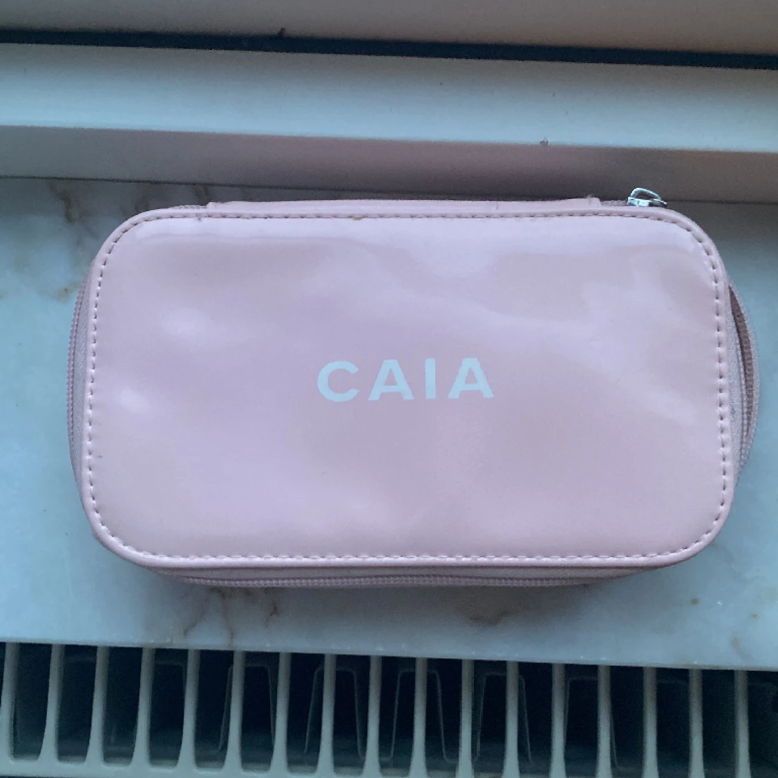 Caia necessär  - 90