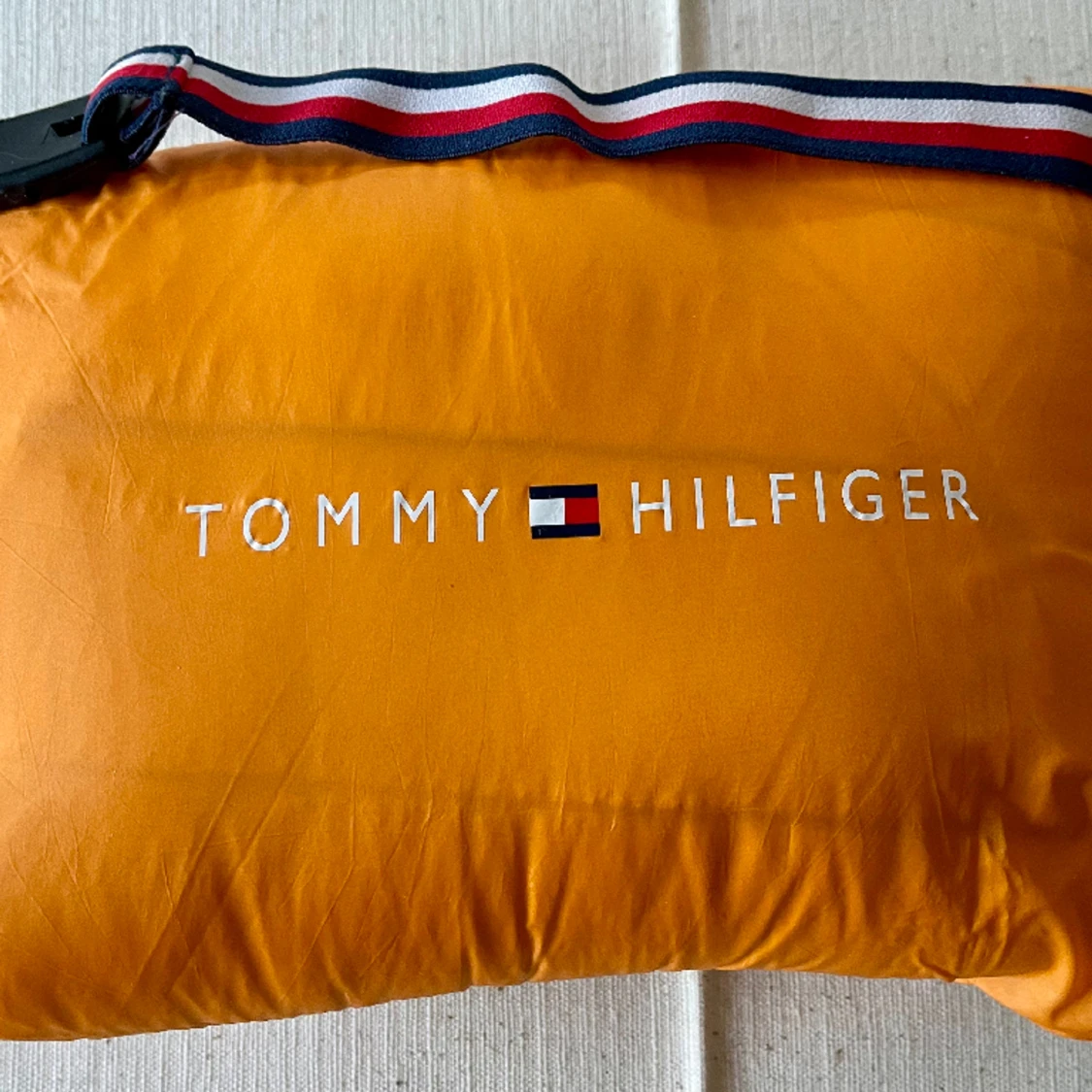 Väst Tommy Hilfiger - 91