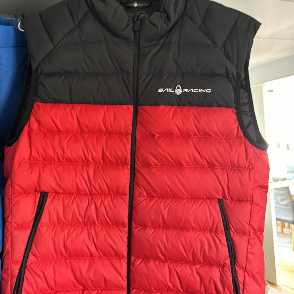 Säljer SAil racing väst 