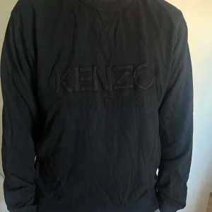 Svart kenzo tröja  - Svart kenzo tröja  Storlek xl