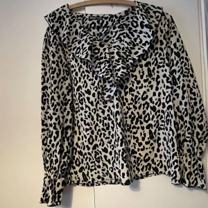 Så söt blus  - Jätte söt blus 