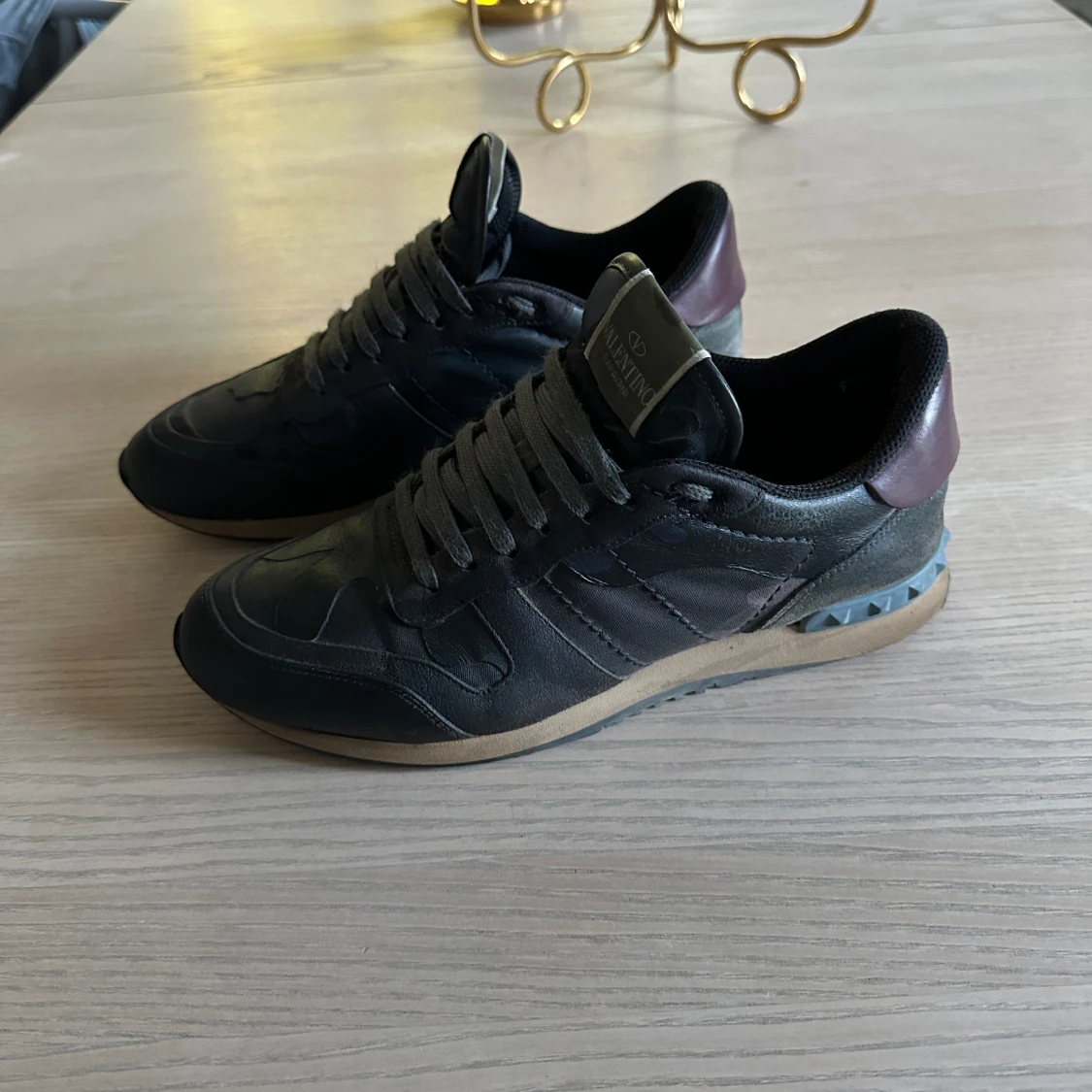 Valentino rockrunner