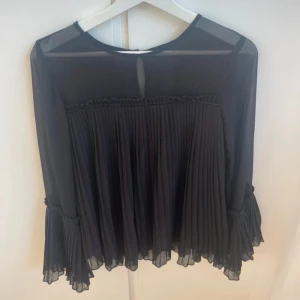 Vila blus - Super fin blus från vila, bra skick💕