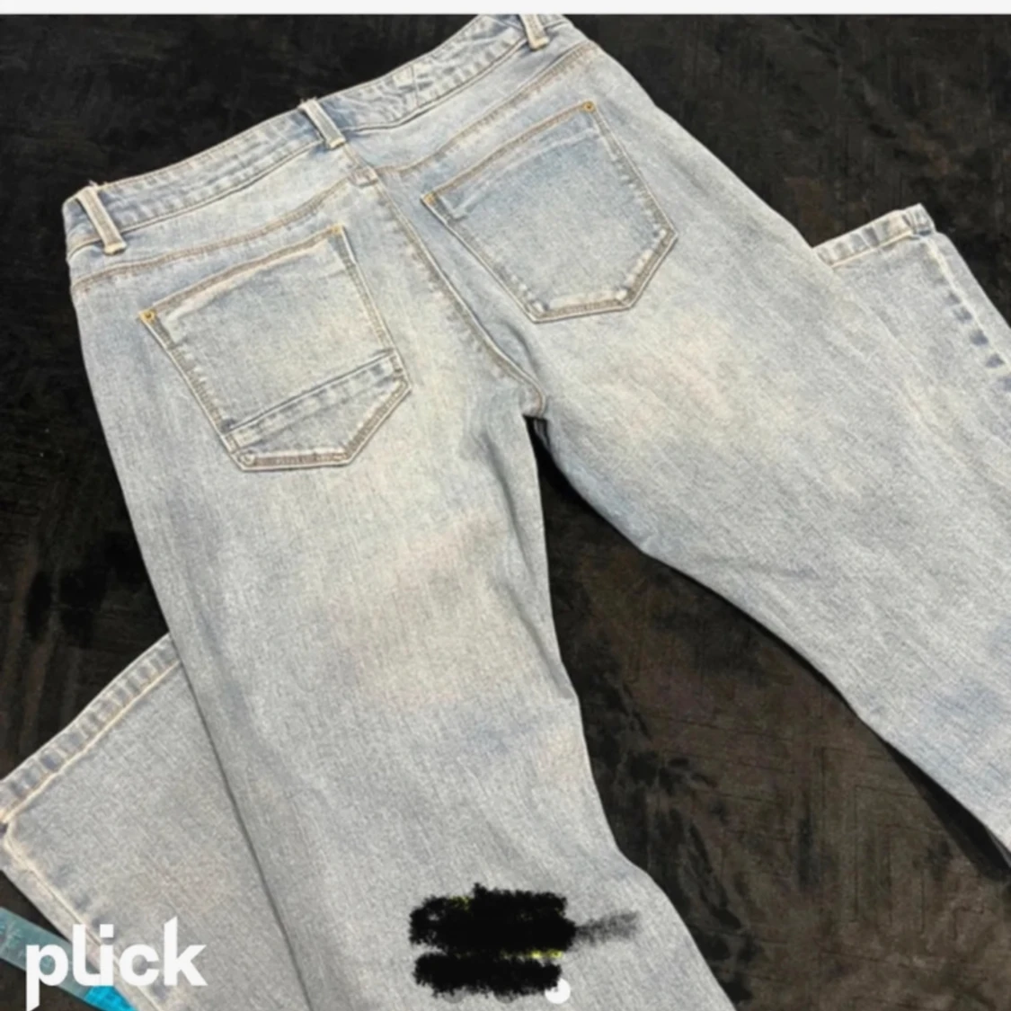 Lågmidjade utsvängda jeans  - 90