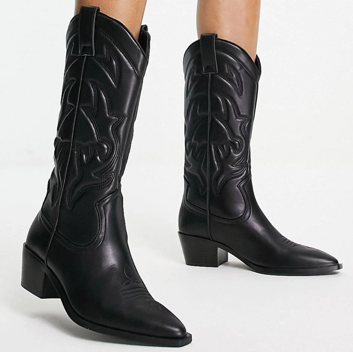 Stradivarius cowboy boots