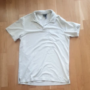 Frotte piké - Frotte/terry piké  Strl s Skick 8/10 Skriv för mer info