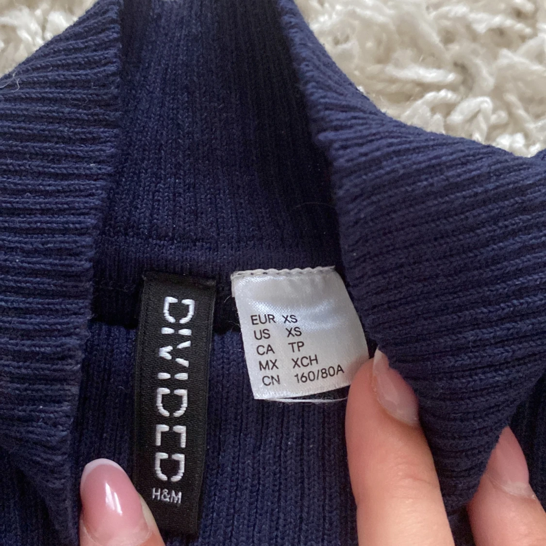 Mysig mörkblå ribbad polotröja - 91
