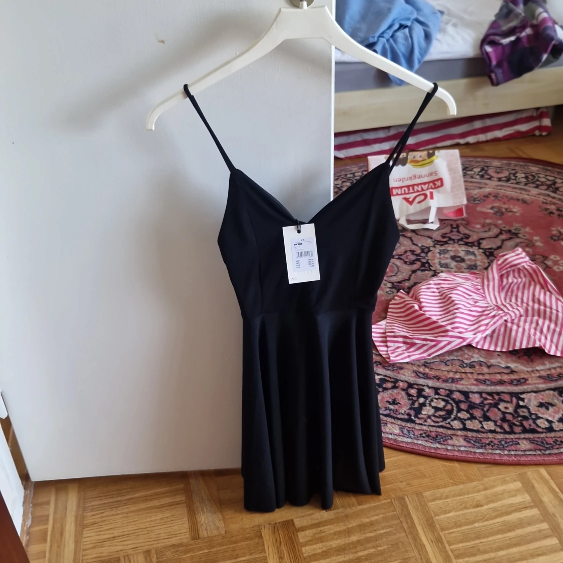 Klänning säljes ny