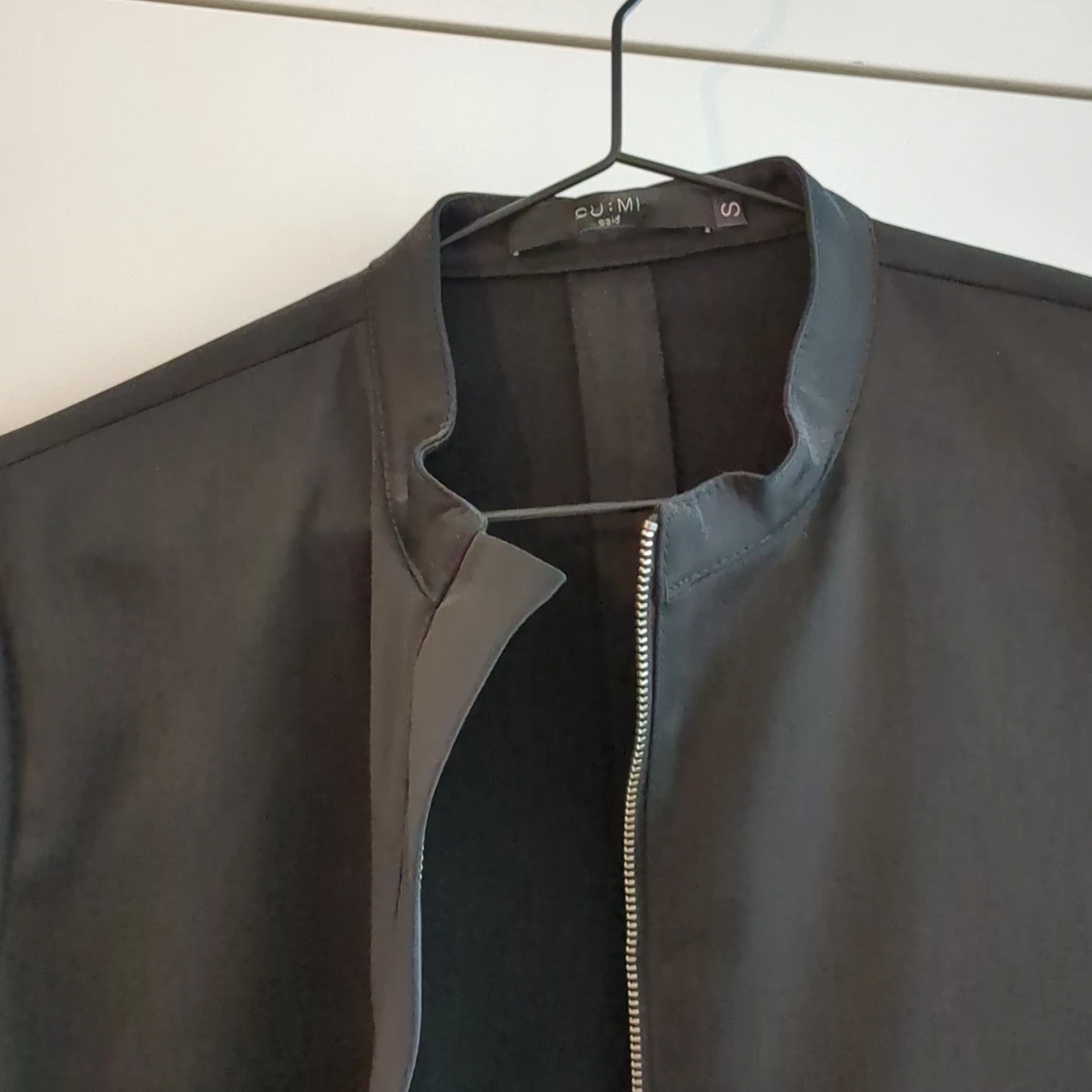 Svart jacka (höst) - 92