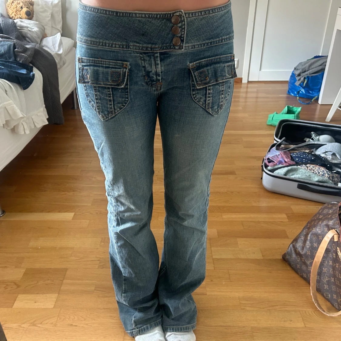 Unika lågmidjade jeans