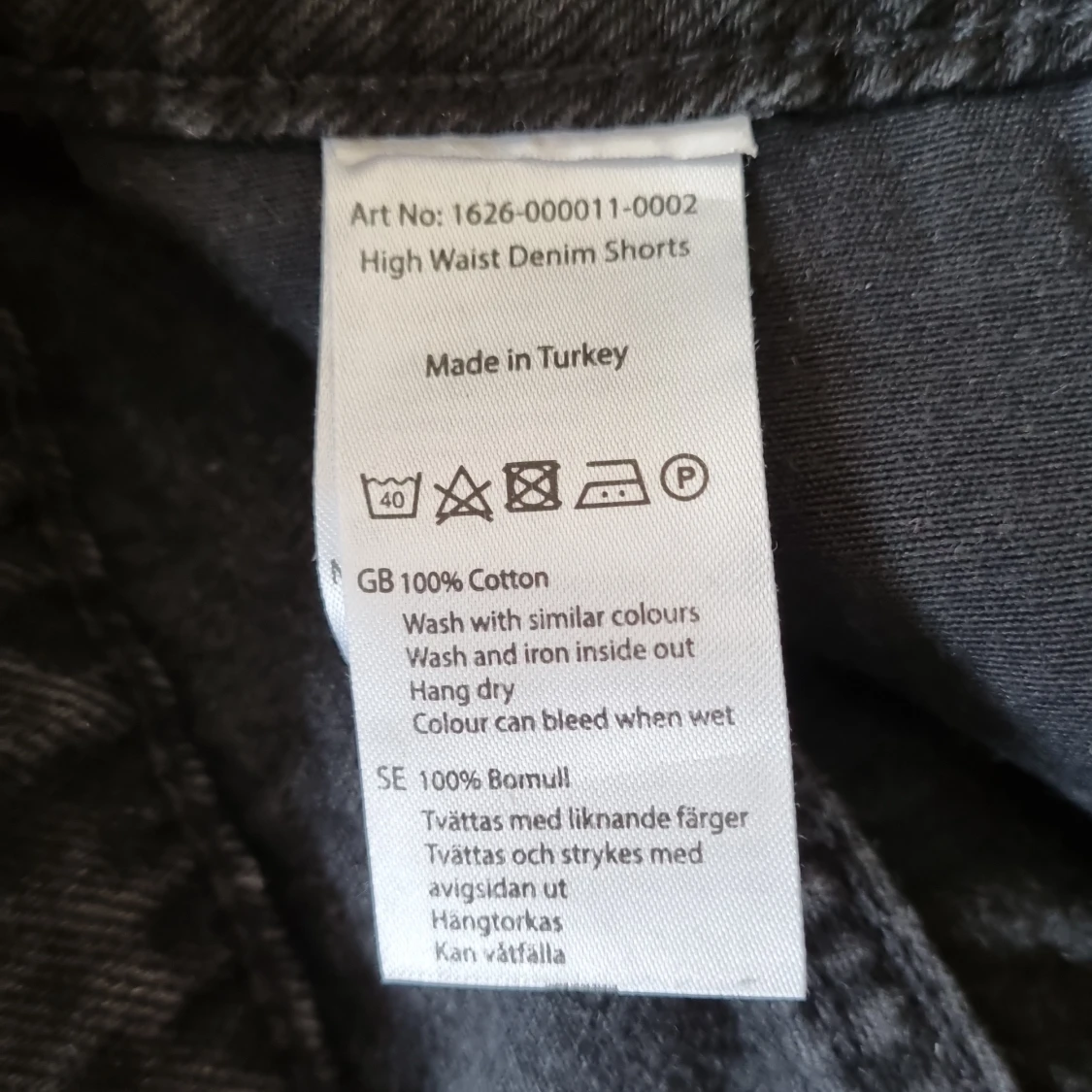 Svarta jeansshorts från NA-KD - 92