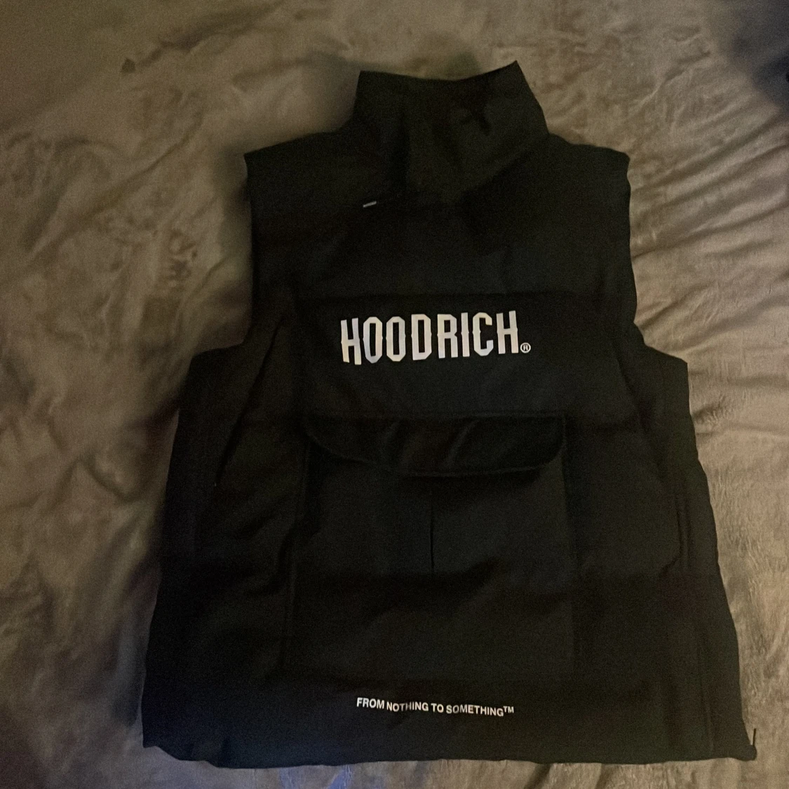 Hoodrich väst
