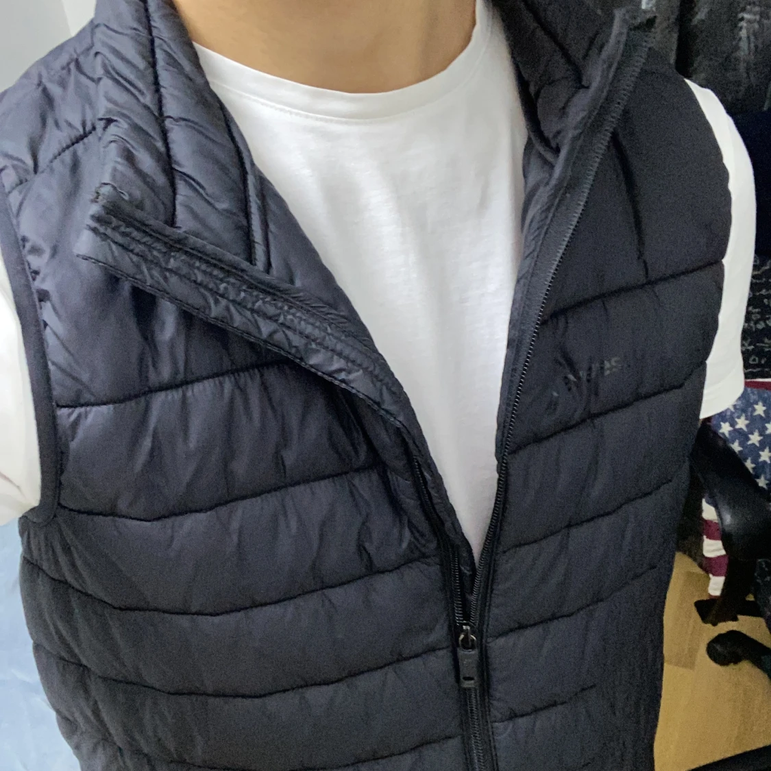 Svart dunväst från Everest - 92