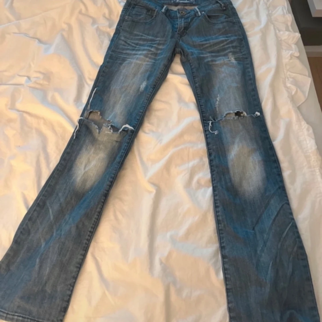 Lågmidjade bootcut jeans