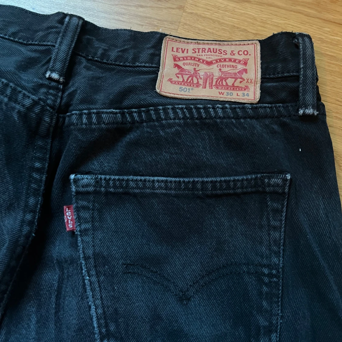 Svara Levis 501 - 93