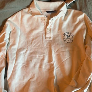 Morris sweatshirt - Morris sweatshirt, helt ny. JÄTTEVIBE!  Skriv vid fler bilder eller intresse 💛