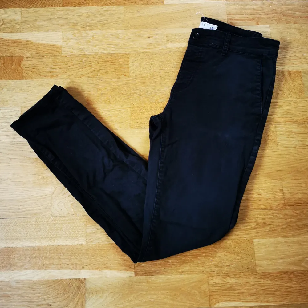 Chinos. Very good condition . Jeans & Byxor.