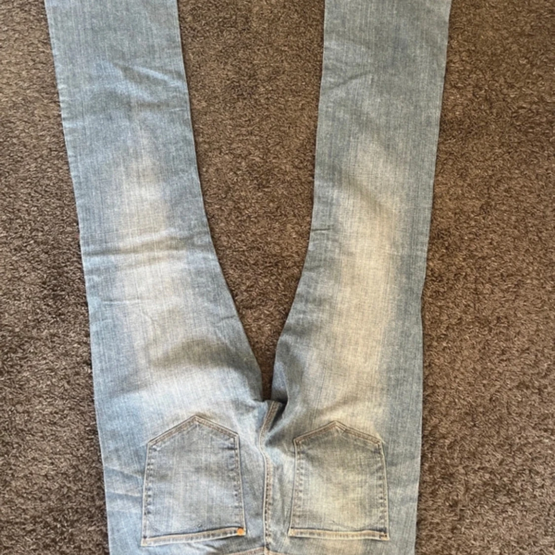 Ljusblå bootcut jeans från Loyal - 90