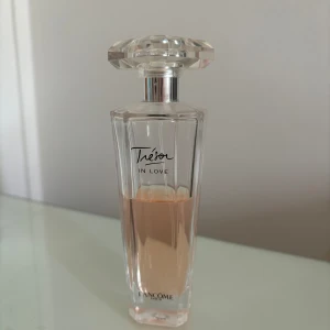 Lancome parfym - Typ hälften kvar 