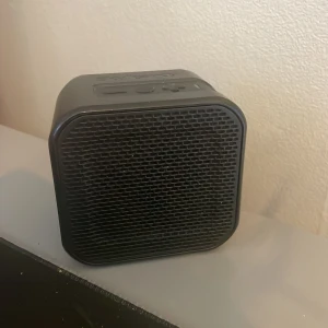 En skön bär bar högtalare  - Lätt att ta med sig och ett fint ljud