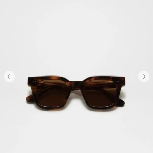 Chimi glasögon  - Säljer mina chimi glasögon i bra skick, inte använda mycket. De är i modellen 04 och nypris är 1350, färgen är tortoise💕💕