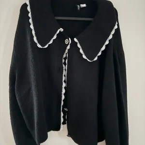 Kofta  - Kofta från HM Aldrig använd, storlek XL