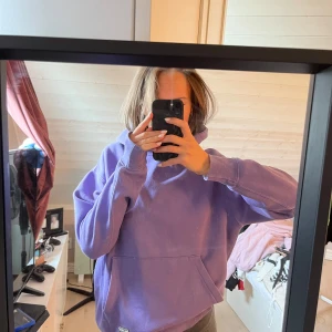 Hoodie - Kommer inte längre till användning 💞
