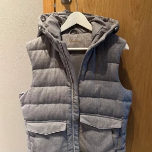 Stenströms väst  - Bra skick inga defekter fin Stenströms väst sälj ej längre 