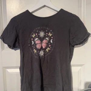 T-shirt - Söt tröja från primark ❤️