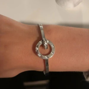 Edblad armband  - Edblad armband,Ida Bangle Steel Använt Max 5 gånger  Nypris:499