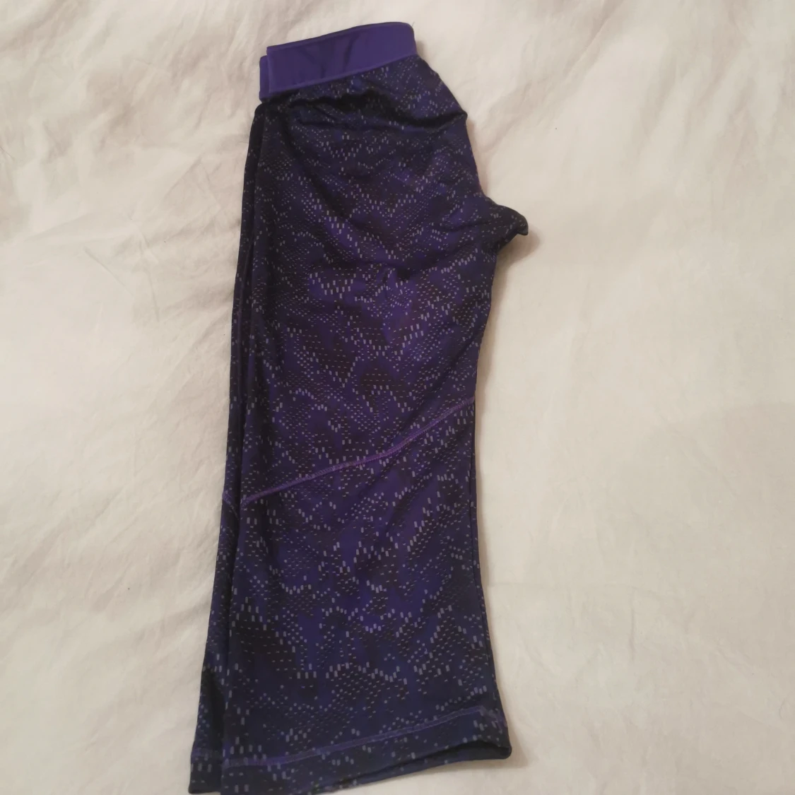 Tränings tights i märket Adidas  - 92