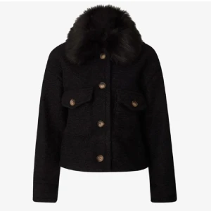 Kappa  - Jättefin kappa från Chelsea💘 kommer inte till användning, pris kan diskuteras 