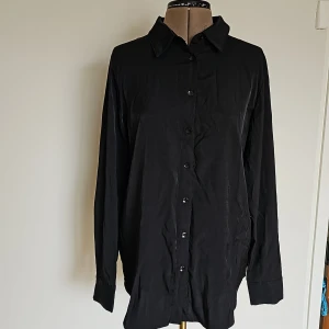 Blus - Mycket gott skick 