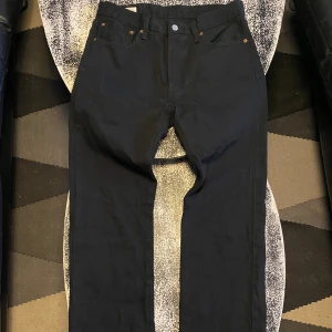 Levis 501 - Helt nya Levis 501 jeans! Skick 10/10  Storlek 32/32