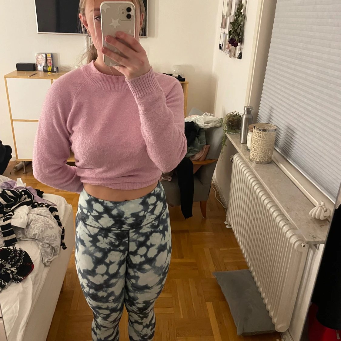 Spräckliga blåa tights