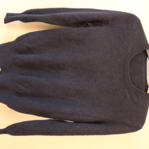 Softgoat tröja - 100% Kashmir  Storlek S